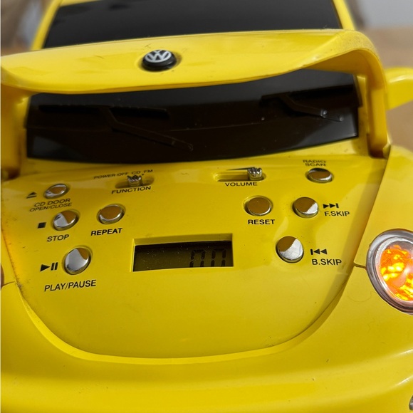 KNG America VW-1 Collectible Volkswagen - Picture 3 of 11